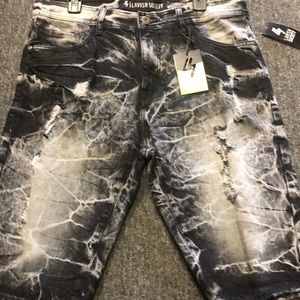 Men’s faded shorts